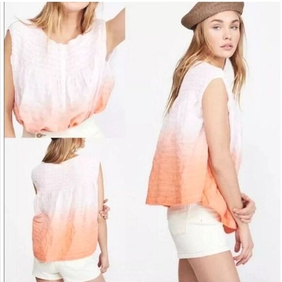 We the Free Little Bit of Something Ombre Top Small - Picture 2 of 12